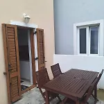 Vacation Dora *