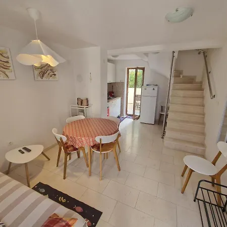 Holiday home Vacation Dora Baska (Krk)